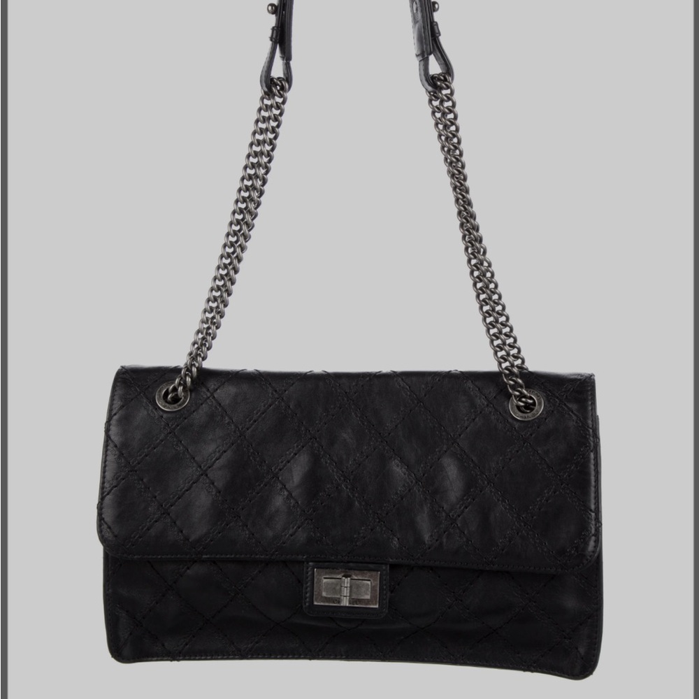 Authentic chanel CC crave reissue